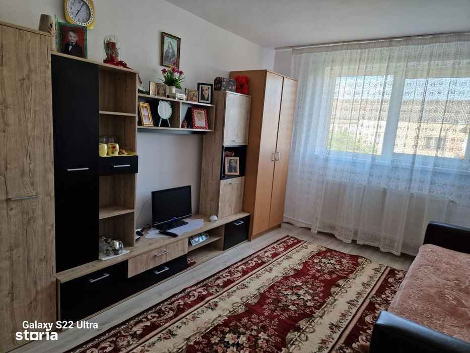 Garsoniere mobilate si utilate zona Bulevard si Primaverii