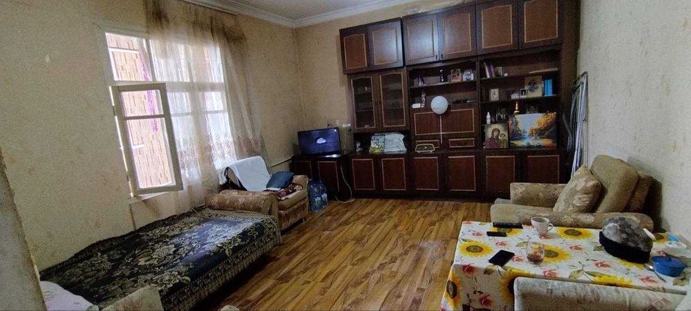 Продаю квартиру.Юнусабад 11 2\7\9 общий коридор ипотеки нет