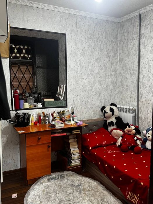 Квартира 3х комнатная Янгиюл/кондитерский