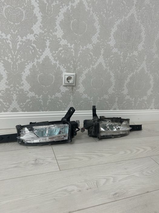 Продается туманки от Lexus Nx300