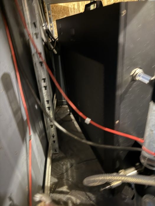 Antminer s19e XP Hydro 251TH + sistem de racire 12kw m2 pt 2 unitati , solutie la cheie
