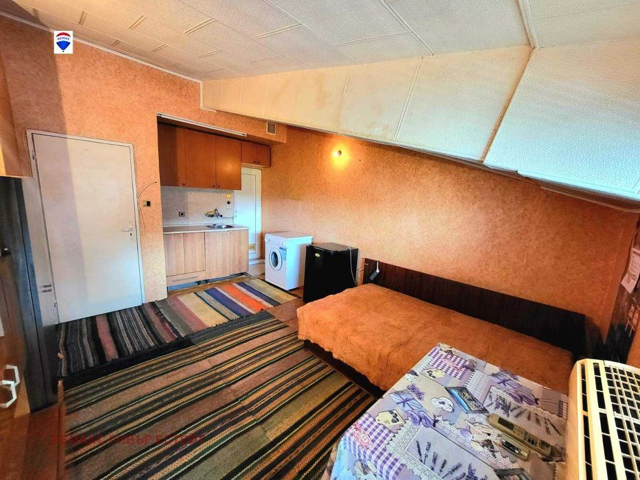 Дава се под наем Ателие в Русе, Дружба 2 - 25 кв.м за 102 € - Снимка #1