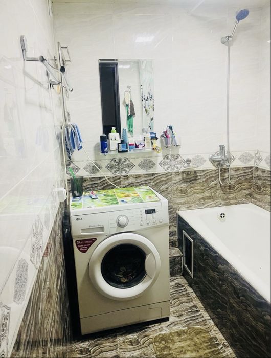 Обменяю две квартиры на Участок либо Навастройка