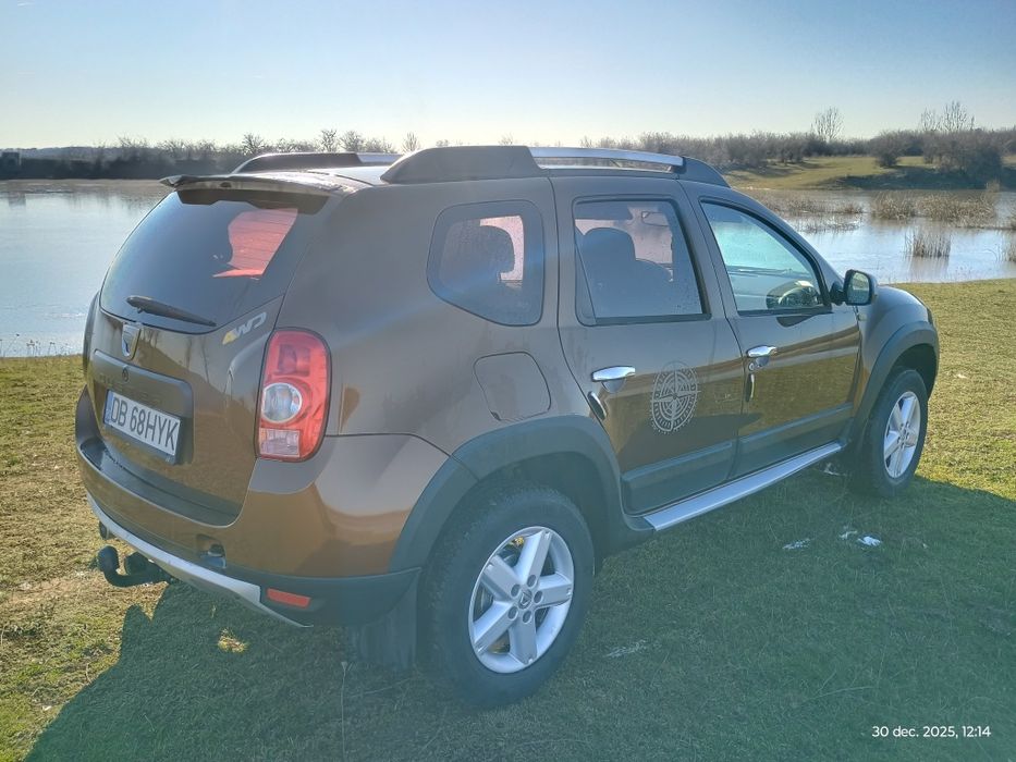 Duster 4x4, benzina cu gpl