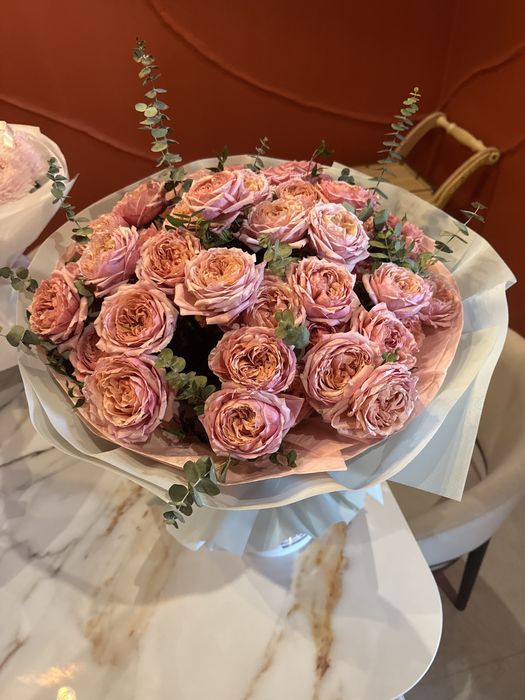 Цветы свежие , обьемные