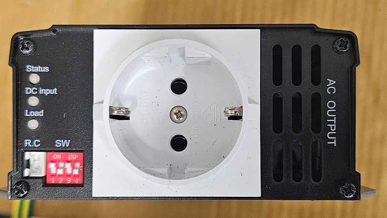 Инвертор 220V NTS-450-212EU 450W кемпер каравана автомобил