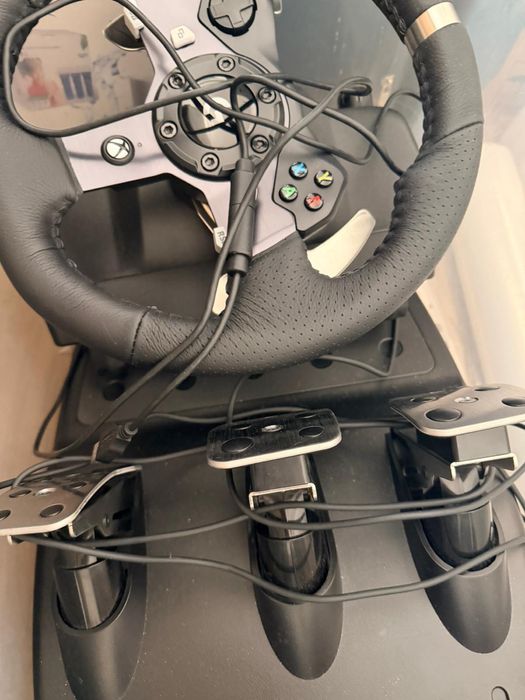 Volan logitech si pedale