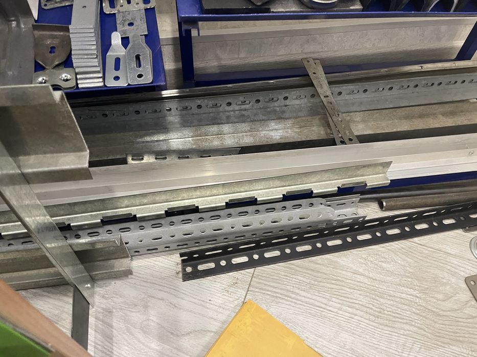 ЕнАрзон Фасад учун профиль, кронштейн ва кляммер оцинковкадан Венфасад