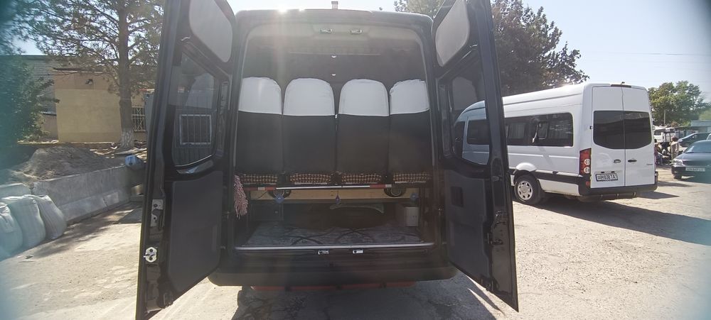 Uzbekistan bo'ylab sayohat