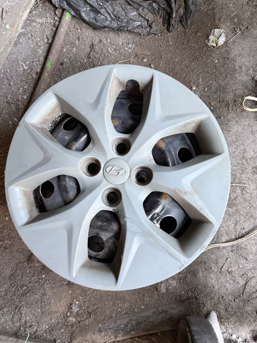 Продам штамп диск с колпаком и без