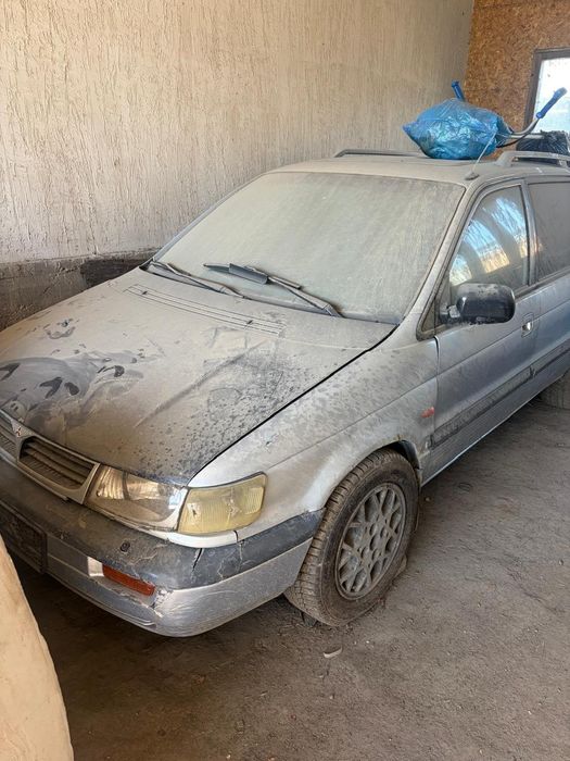 Продам авто на запчасти, желательно целиком