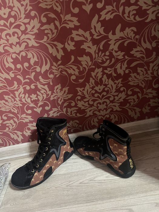 Боксерка новый 41 размера