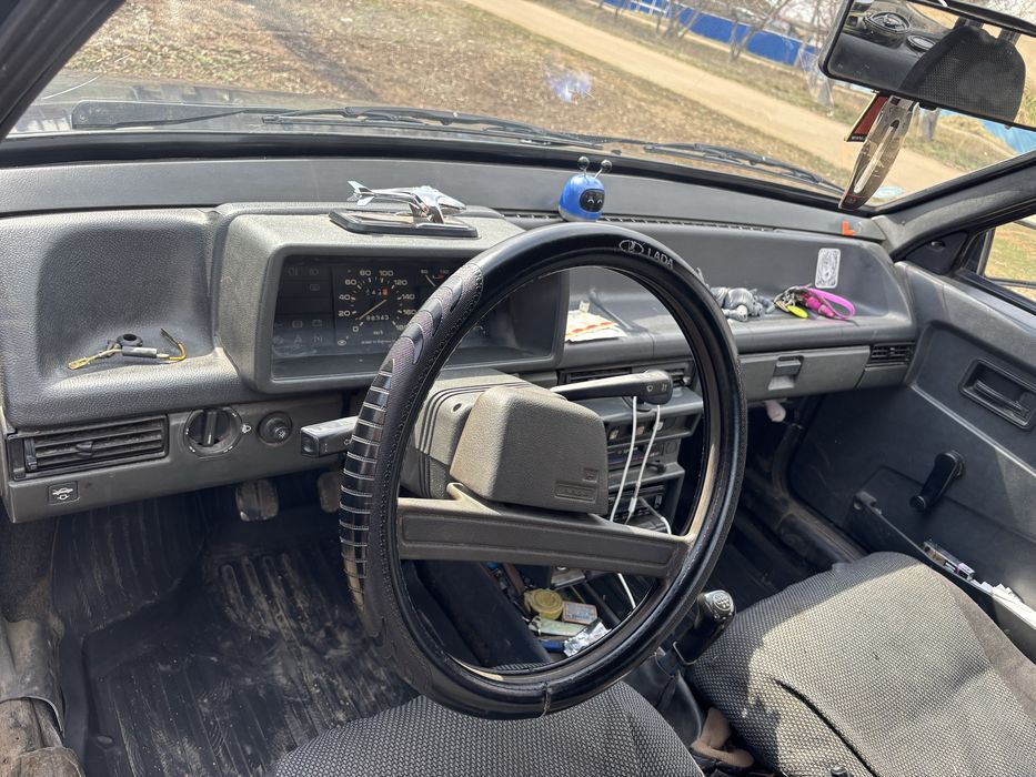 Продам ваз 21099