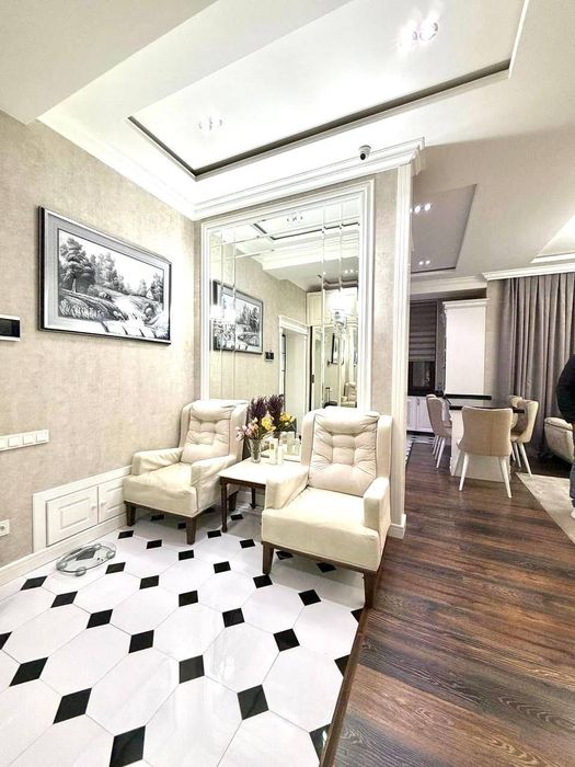 Darkhan Avenue Продается 3 комнатная квартира ремонт Дархан