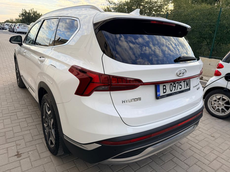 Hyundai Santa Fe 1.6 T-GDi Hybrid HTRAC 4x4 автоматик, 230 к.с. • 7 места • PANORAMA • КОЖА • FACELIFT  ПЪРВИ СОБСТВЕНИК • 88 874 км • FACELIFT