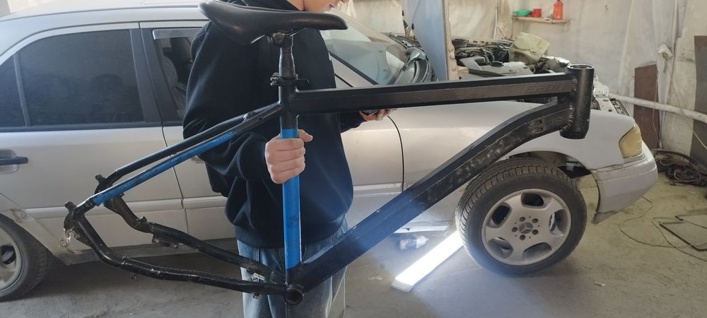 продам раму для велосипеда