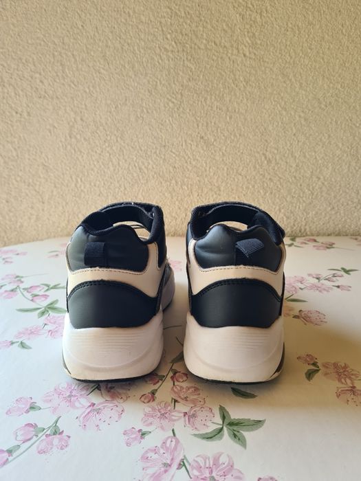 Pantofi sport pentru copii