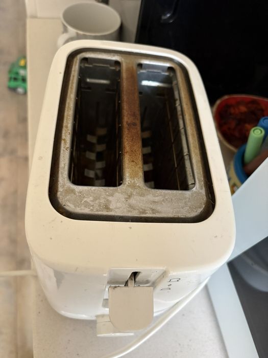 Тостер Philips бял за 2 филийки