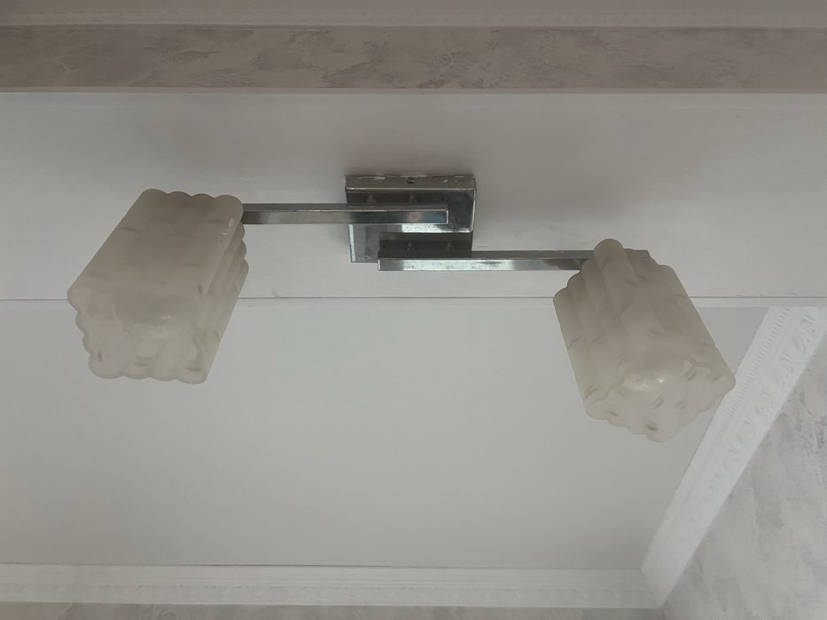 Продам люстру.