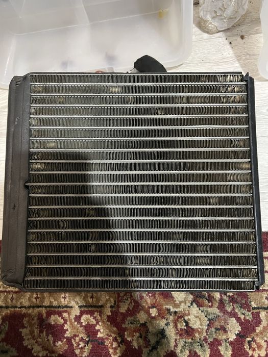 Радиатор кондиционера Тойота