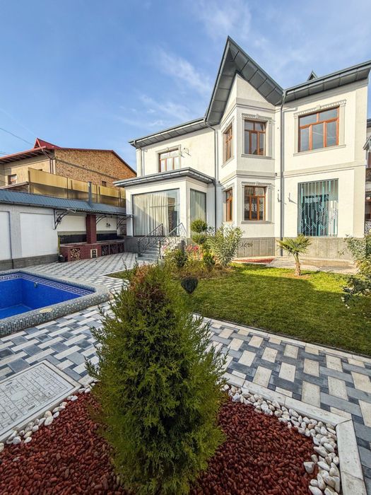 Продам 4.1сот 6ком ул.Циолковского Никитина / бассейн / 2 этажа