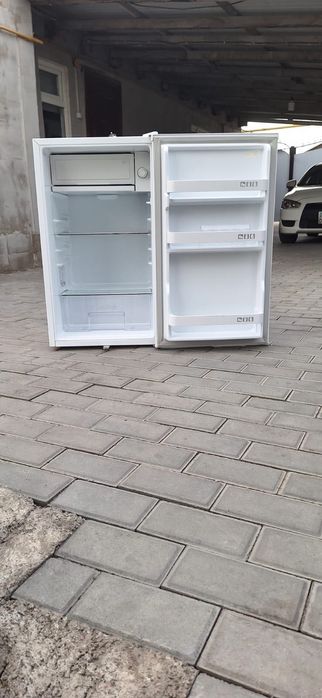 Холодильник рабочий