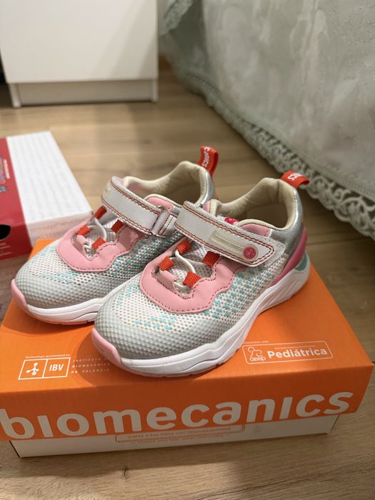 Кроссовки от Biomecanics