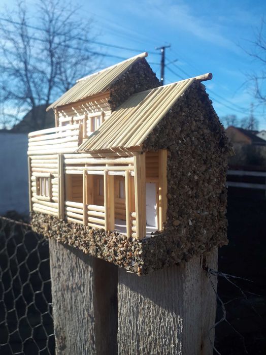 Căsuță din trestie rustică facuta manual