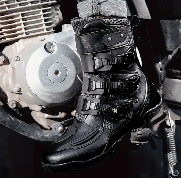 Мотоциклетни Ботуши

Противоплъзгащи, Удобни за Всички Сезони