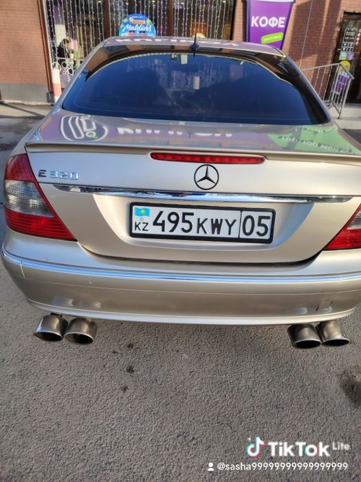 Продам мерс 211 состояние хорошое