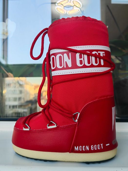 Детски апрески moon boot