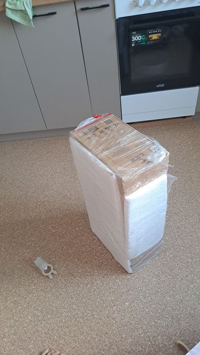Продам вытяжку LEX HOGAN 600 INOX