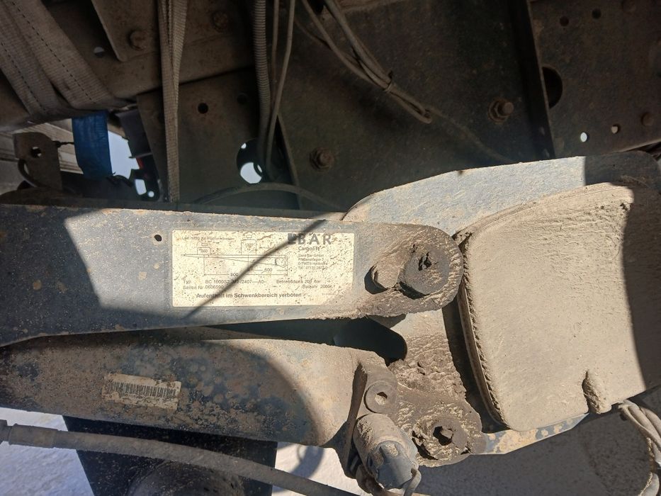 Падащ борд на части