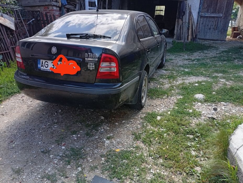 Vînd Scoda Octavia motor18 an2003  sau schimb cu Suzuki Vitara benzina cu diferența din partea mea.