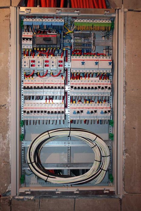 Man Elektrik ...24/7