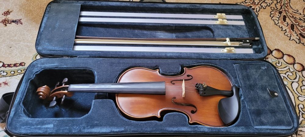Продам скрипку бу
