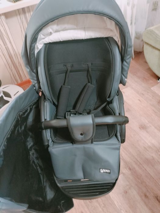 Продам детскую коляску Verdi 3 в 1