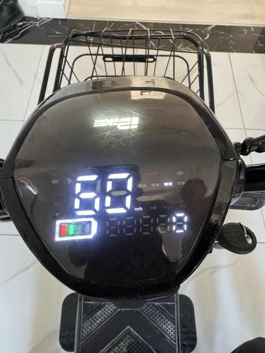 Электроскутер Amanat X10