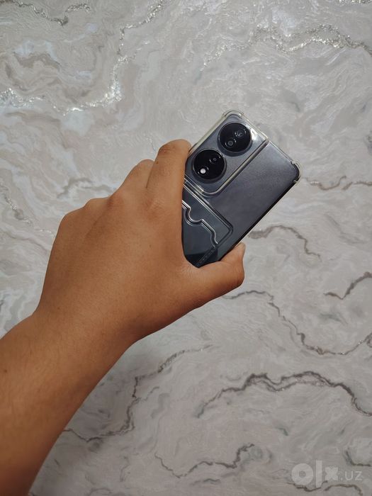 Honor x7b 8/128 sotiladi holati ideal tinniq