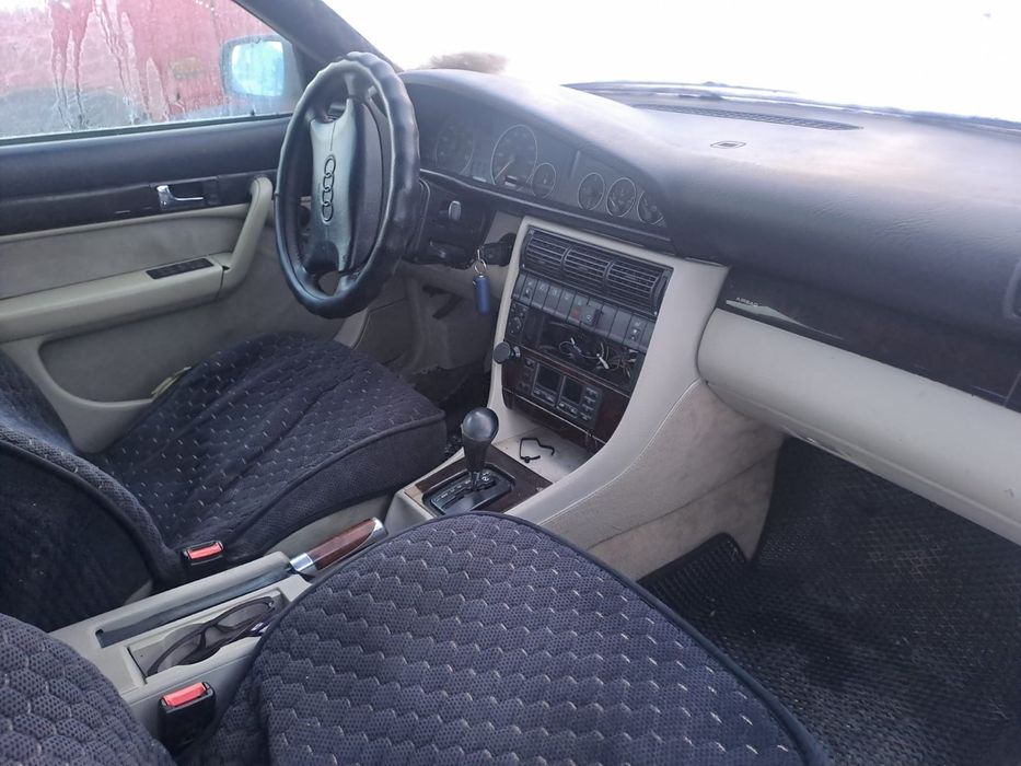 Продам Ауди 100 по болтам