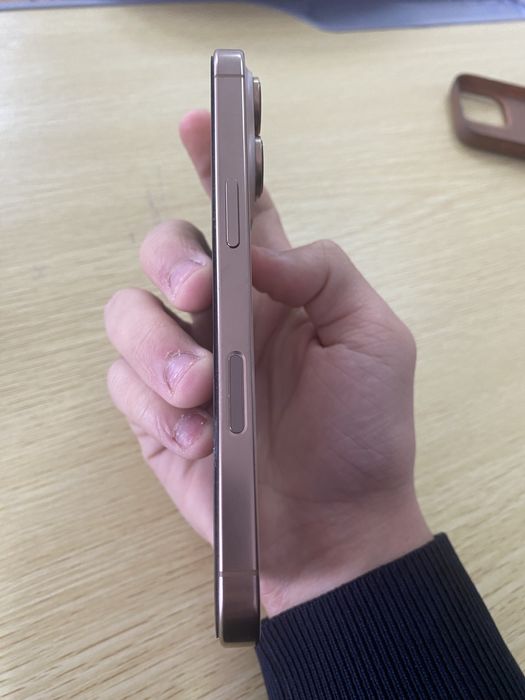 Прадаю 16 про 256гб