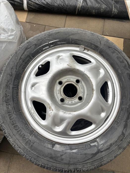 Покрышки с дисками на шевроле