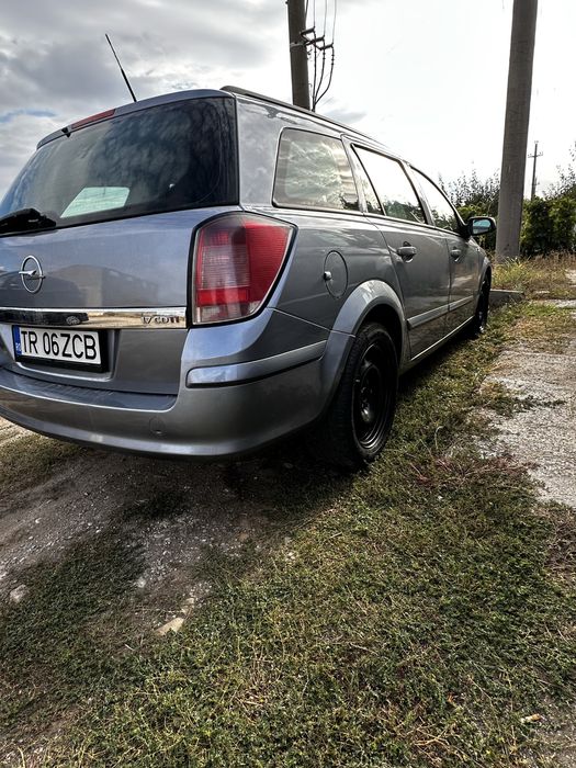 Opel Astra— 2005