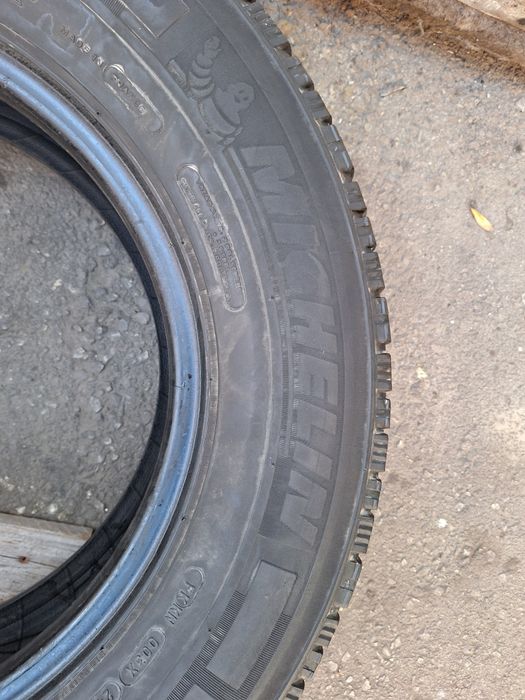 Dot 2021! 215 75 16C Michelin agilis alpin