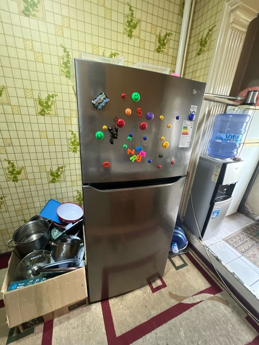 Холодилник сотилади LG no frost Multi air flow 70 sm