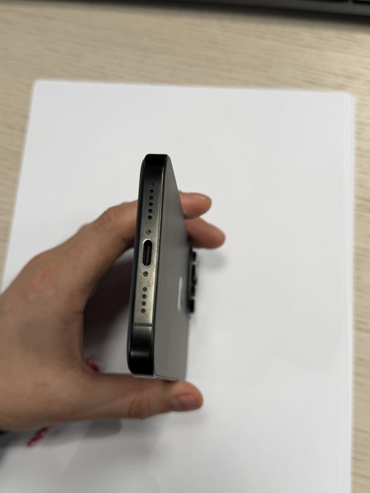 Iphone 16 Pro Max, 256 GB, 100 % батерия