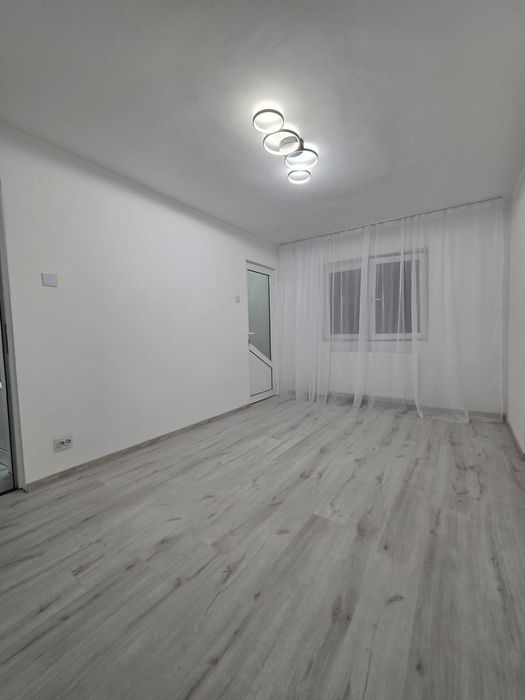 Apartament  Moreni