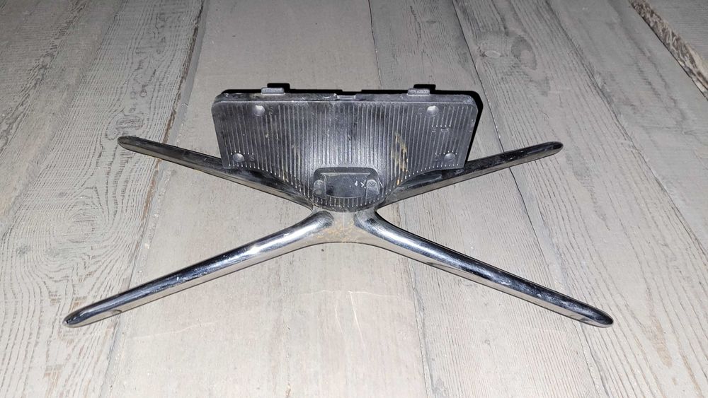 Продам подставки для телевизоров