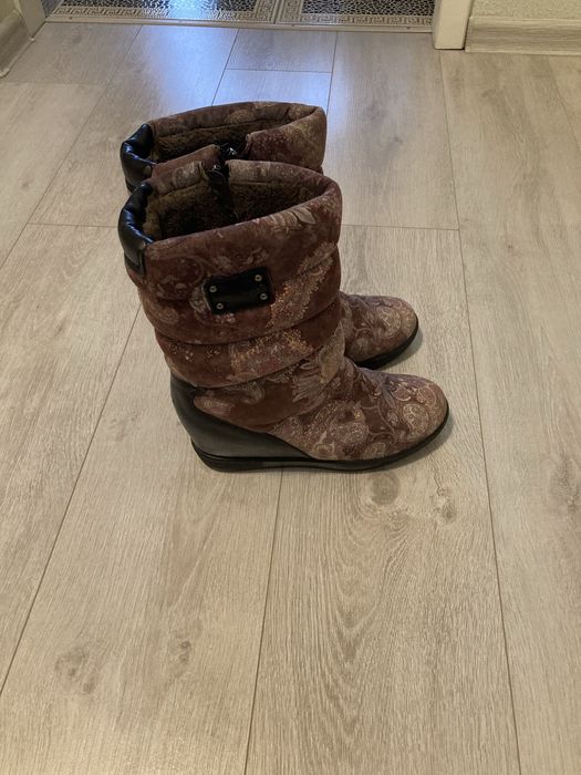 Продам два шифонера