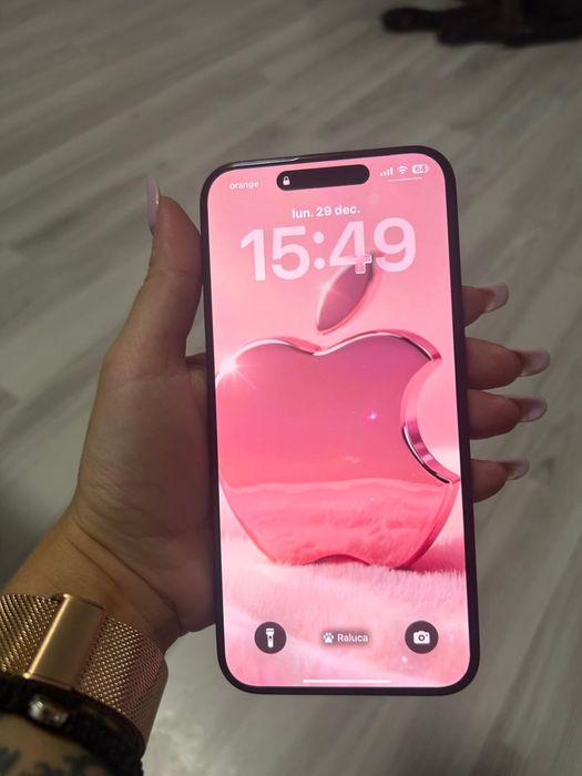 Vand iPhone 15 Pro Max